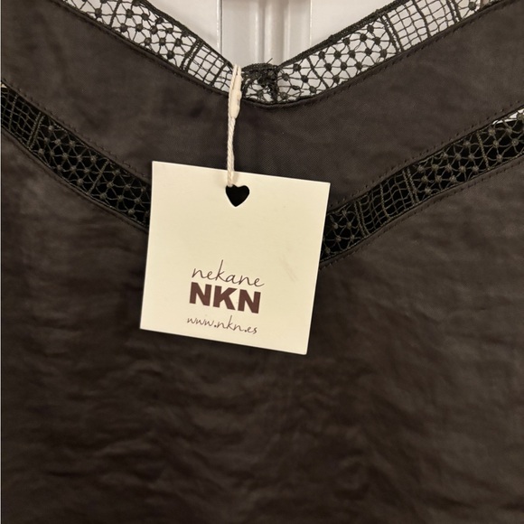 NKN Nekane Camisole style top, made in Spain M, feminine, romantic NWT - Picture 5 of 7